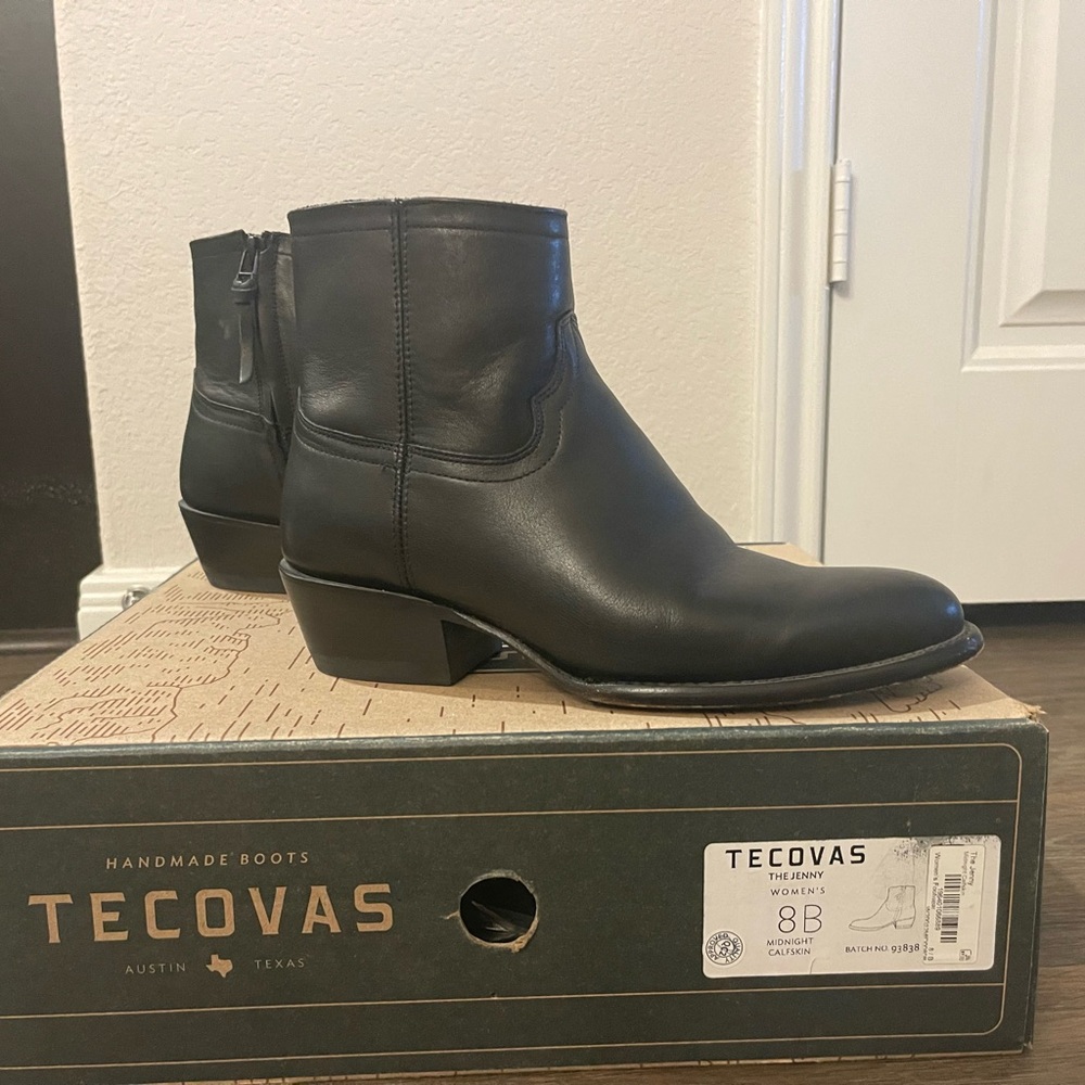 Tecovas Black Ankle Boots - The Jenny